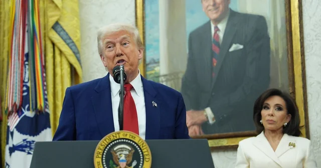 trump short circuits over wall streets taco slogan trump v0 saEsKqVXEptlqzeVUcMcQqOINSrlp8ht t63XEzekVQ Daily Global Diary - Authentic Global News