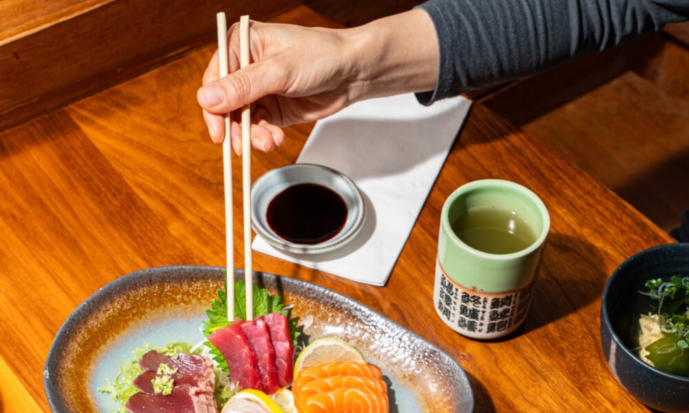 12WTE reader NL 01 zmvh videoSixteenByNine3000 Daily Global Diary - Authentic Global News