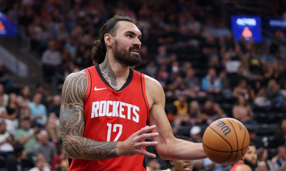 Steven Adams battles under the rim — the NBA’s gentle giant quietly amassing a $35 M fortune while staying true to his humble roots.
