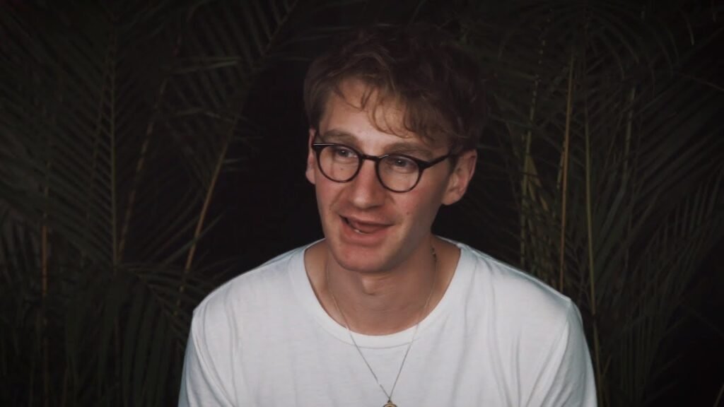 Dave Bayley Daily Global Diary - Authentic Global News