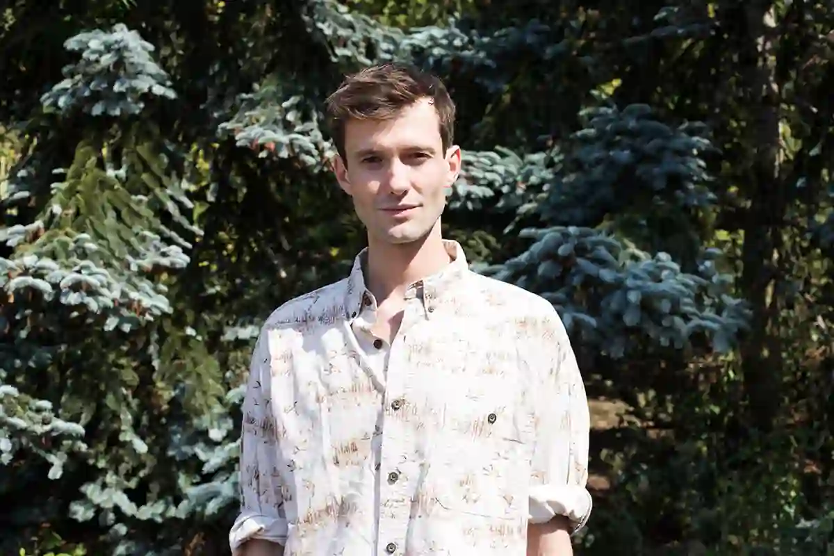 Drew MacFarlane Net Worth 2025 How the Glass Animals Guitarist Built His Indie Fortune