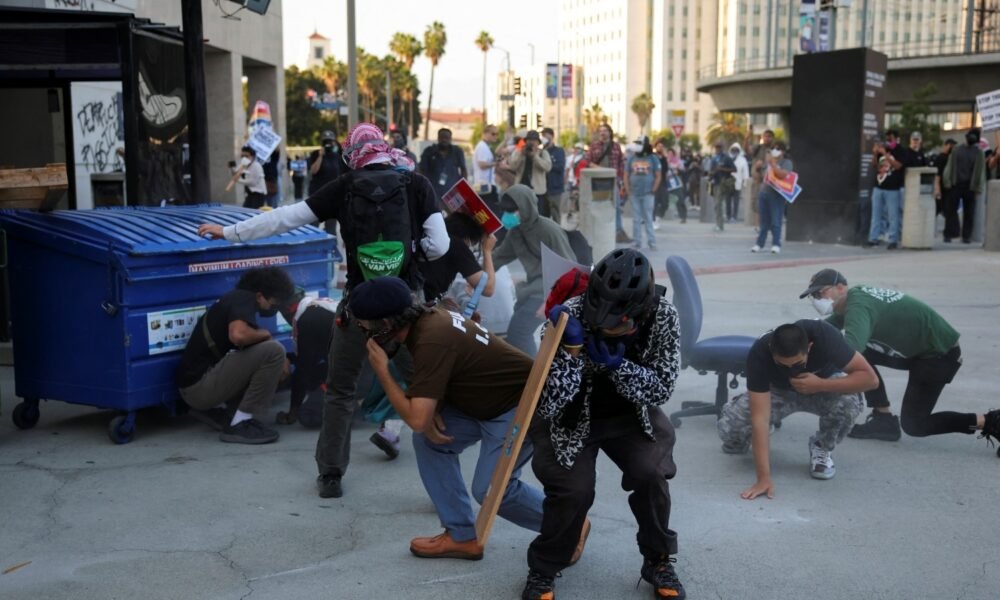 Pasadena Panic Six Detained In Immigration Raid School Forced Into Lockdown