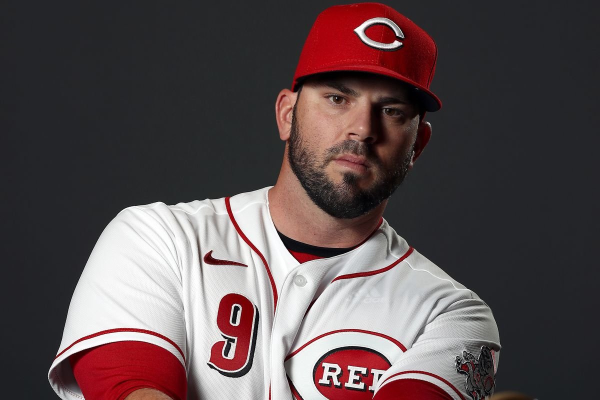 Mike Moustakas Daily Global Diary - Authentic Global News