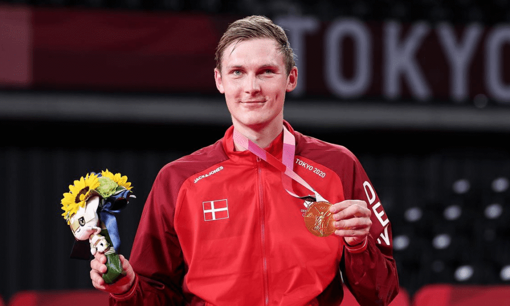 Viktor Axelsen Net Worth 2025 and His Rise as a Global Badminton Icon