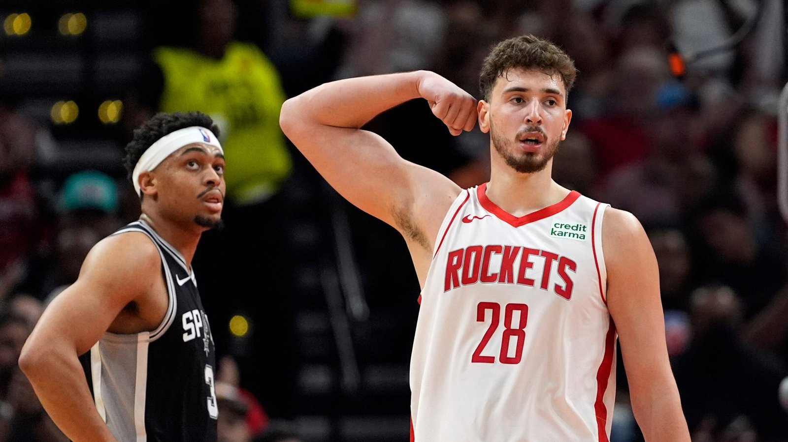 Alperen Şengün puts up big numbers for the Rockets—his All-Star ascent and $185M deal reflect a rising $6 M net worth in 2025.
