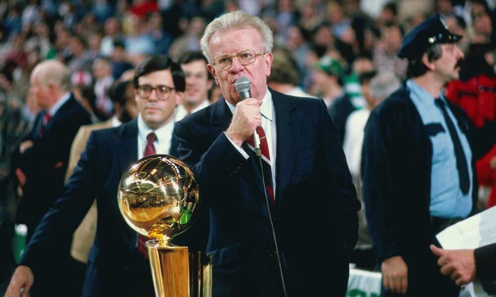 larry obrien 6k9j46a30w9d1xg7jceg4vx42 Daily Global Diary - Authentic Global News