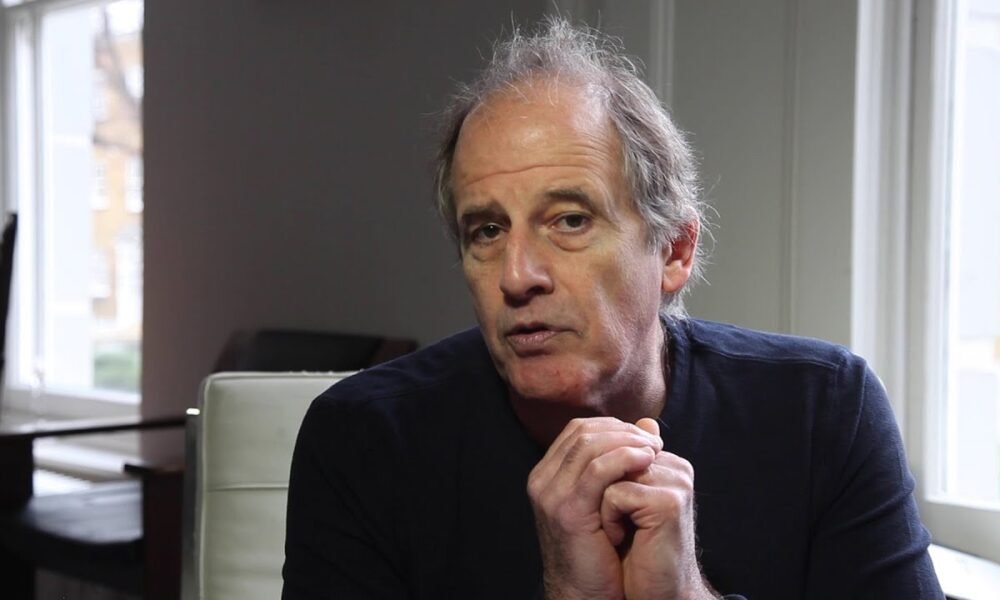 Michael Hoffman Net Worth 2025 Acclaimed Director’s Fortune and Film Legacy Revealed