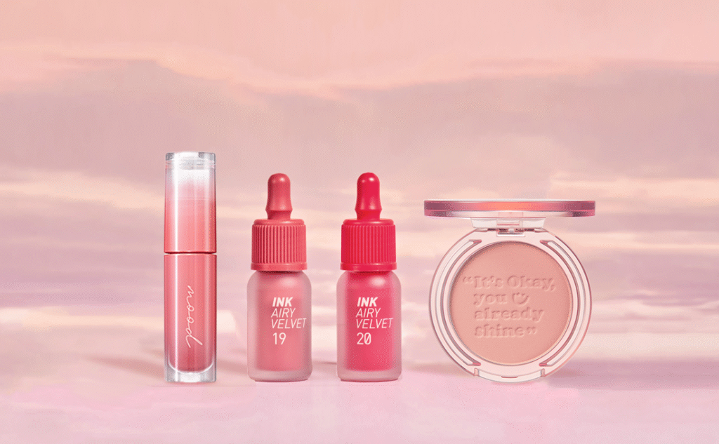 A glimpse of K-beauty magic: soft gradient lips and dewy skin that Western brands can’t stop trying to replicate.

