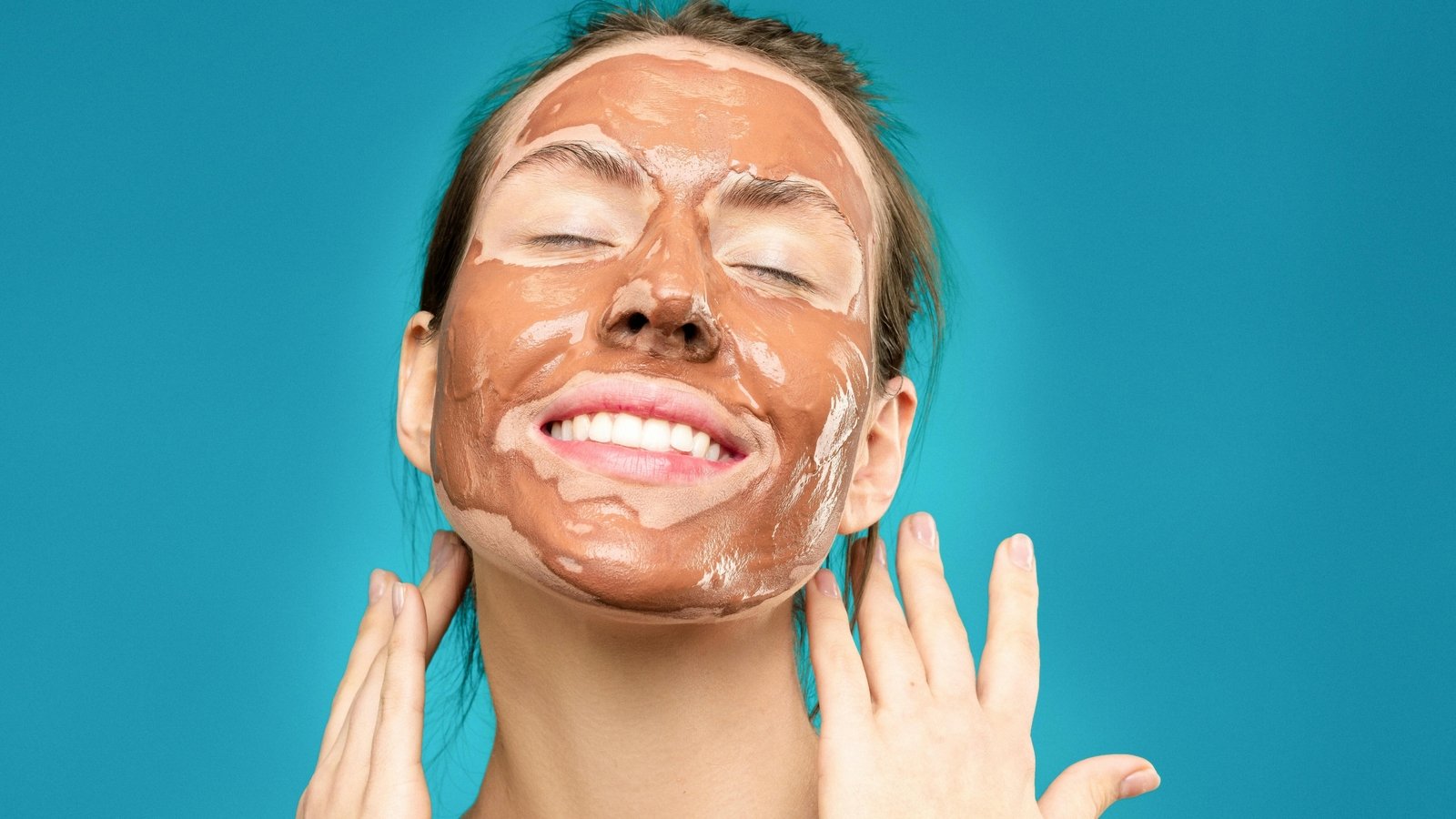 2025 beauty trends mix science and timeless glam: think glazed hair, water nails, and personalized skin cycling for a head-to-toe glow.