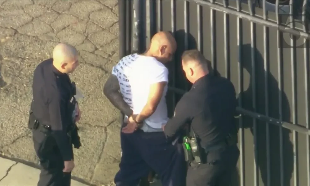 Pasadena Shocked As Plainclothes Federal Agent Pulls Gun At Stoplight