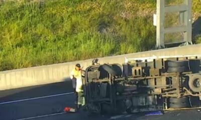 Truck Crash on Melbourne’s Monash Freeway Leaves Driver Critical, Sparks City-Wide Traffic Chaos