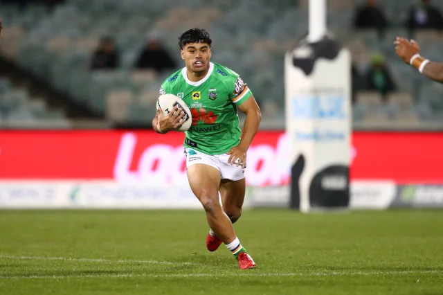 Canberra Raiders beat Knights as Manly and Bulldogs rekindle 1995 rivalry in NRL Round 21