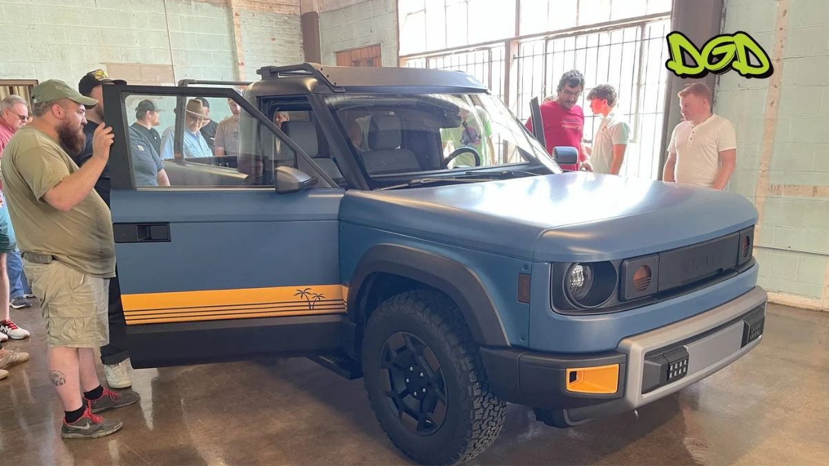 Jeff Bezos-backed Slate EV Pickup Stuns Buyers with Price and Simplicity