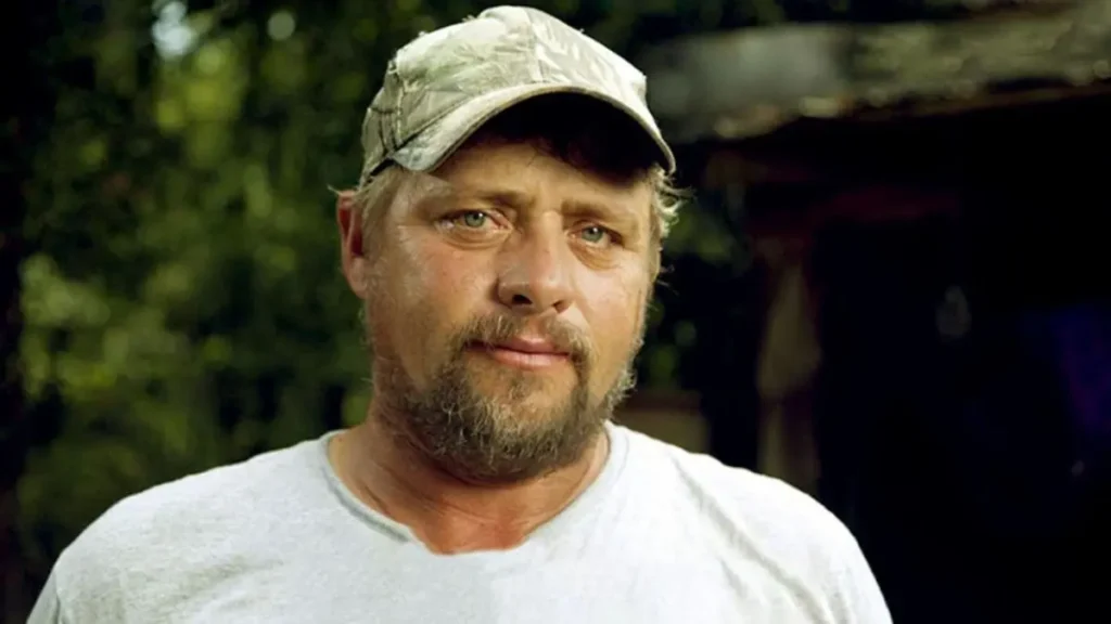 Swamp People Star Junior Edwards Dies Remembered as Legendary Alligator Hunter