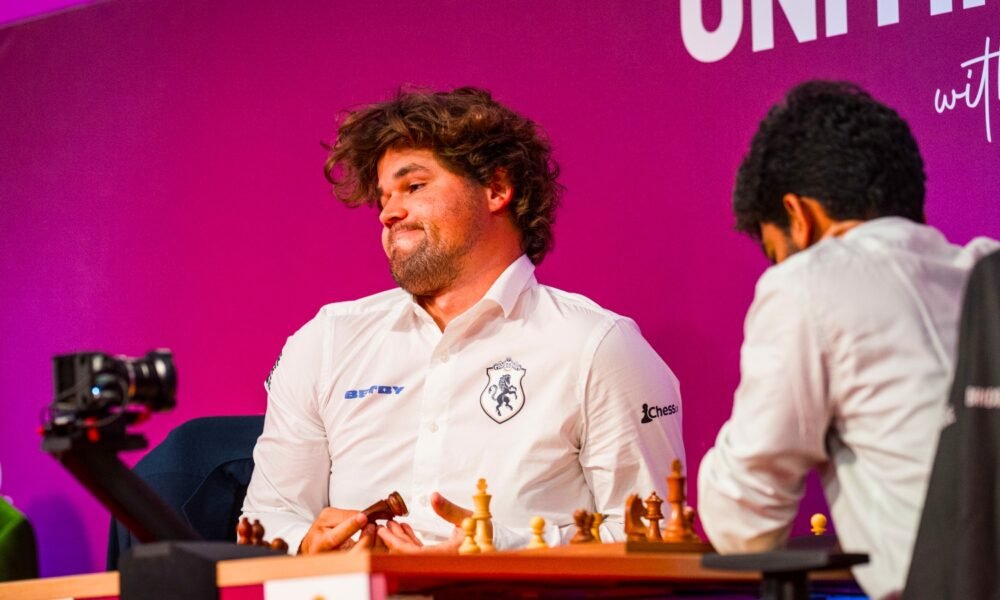 Gukesh Leads SuperUnited 2025 Ahead of Blitz Finale, Carlsen and Caruana in Pursuit