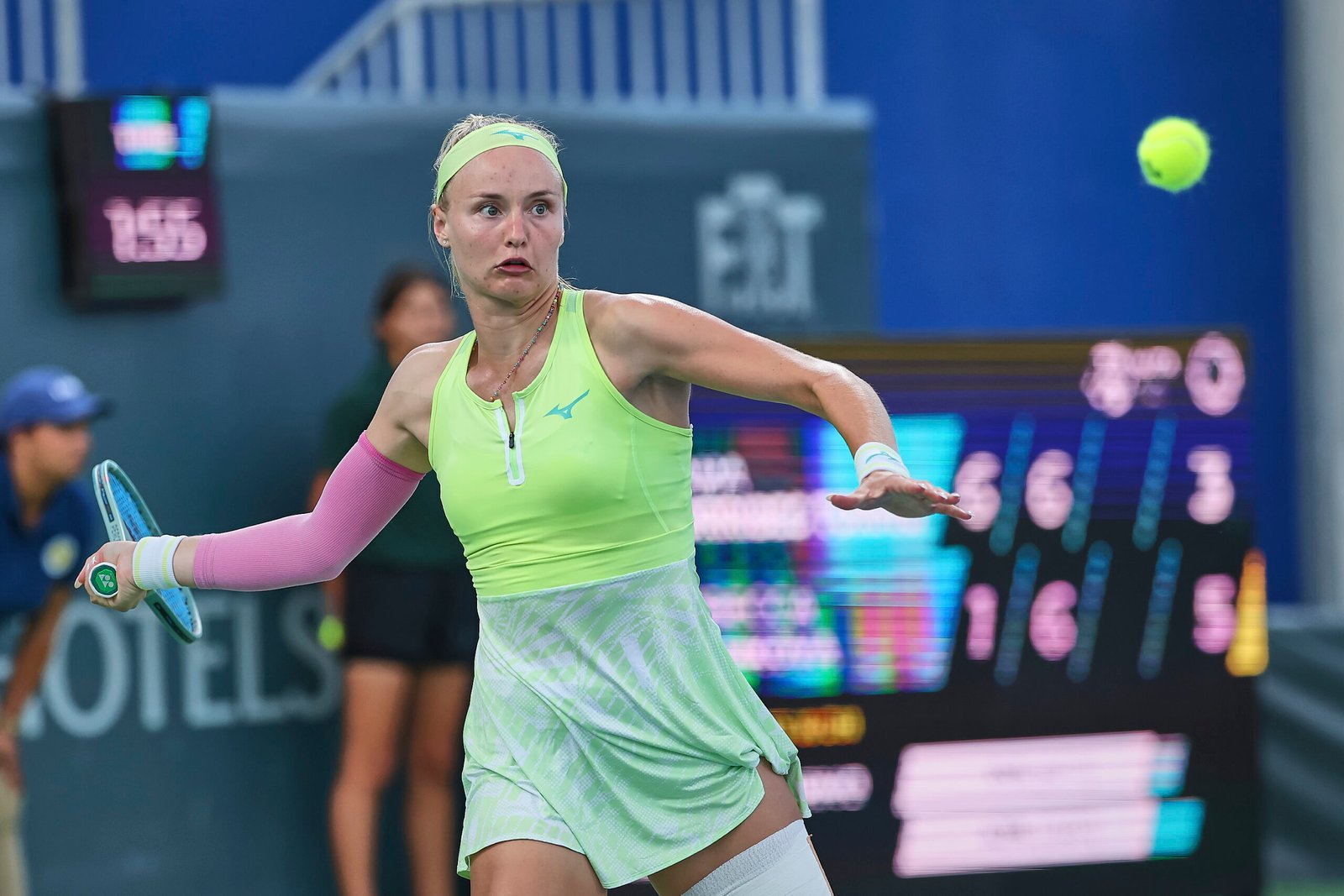 Tereza Valentova vs Rebecca Sramkova Prediction at Prague Open 2025 | Match Preview & Betting Odds