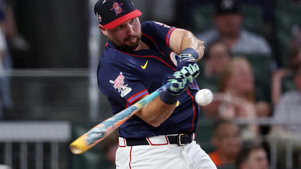 Cal Raleigh Makes History: First Catcher to Win MLB Home Run Derby 2025 — By One Inch!