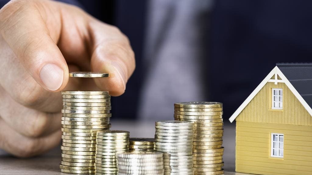 Double Rate Cut Could Save Aussie Homeowners Thousands – Banks Already Slashing Ra