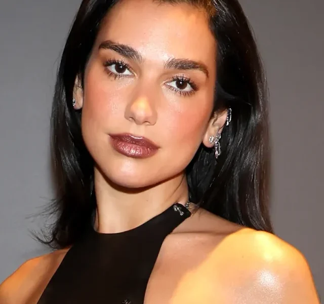 DUA LIPA 291024 GettyImages-2179650653
