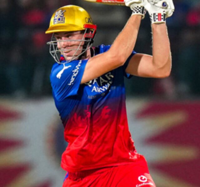 cameron-green-rcb1-1730560928