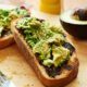veg079__0002_8160575-0111-avocado_vegemite_on_toast