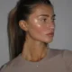 which-highlighter-will-give-me-this-look-please-no-glitter-v0-6u8yc82clmha1