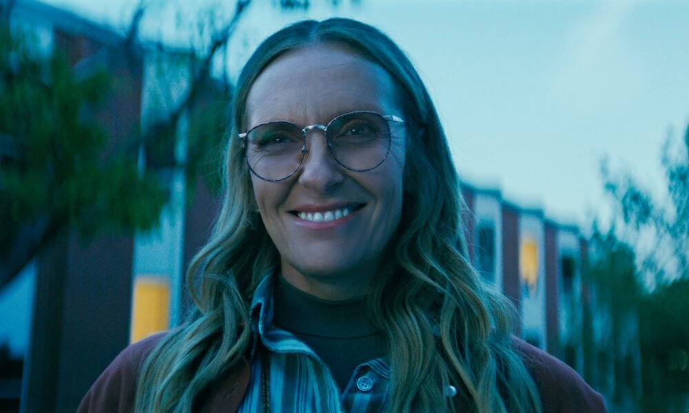 Wayward Review 4 Reasons Toni Collette Shines in Netflix’s Eerie Teen Thriller