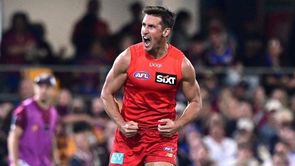Fremantle vs Gold Coast Elimination Final Live Updates – Nat Fyfe and David Swallow Named Subs