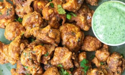 Gobi-Pakora-Cauliflower-Pakoda-3