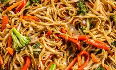 Veggie-Lo-Mein-Under-30-Minutes-06-1200x1800