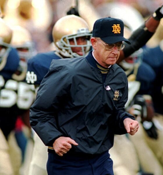 Lou Holtz returns to Fayetteville for Notre Dame vs Arkansas Week 5 matchup