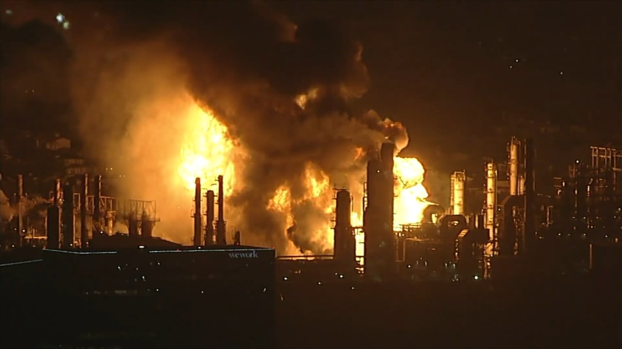 Large fire at Chevron refinery in El Segundo after explosion, no injuries reported