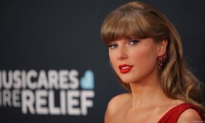 Taylor Swift’s ‘Life of a Showgirl’ Breaks Adele’s Record for Biggest Album Debut | Daily Global Diary