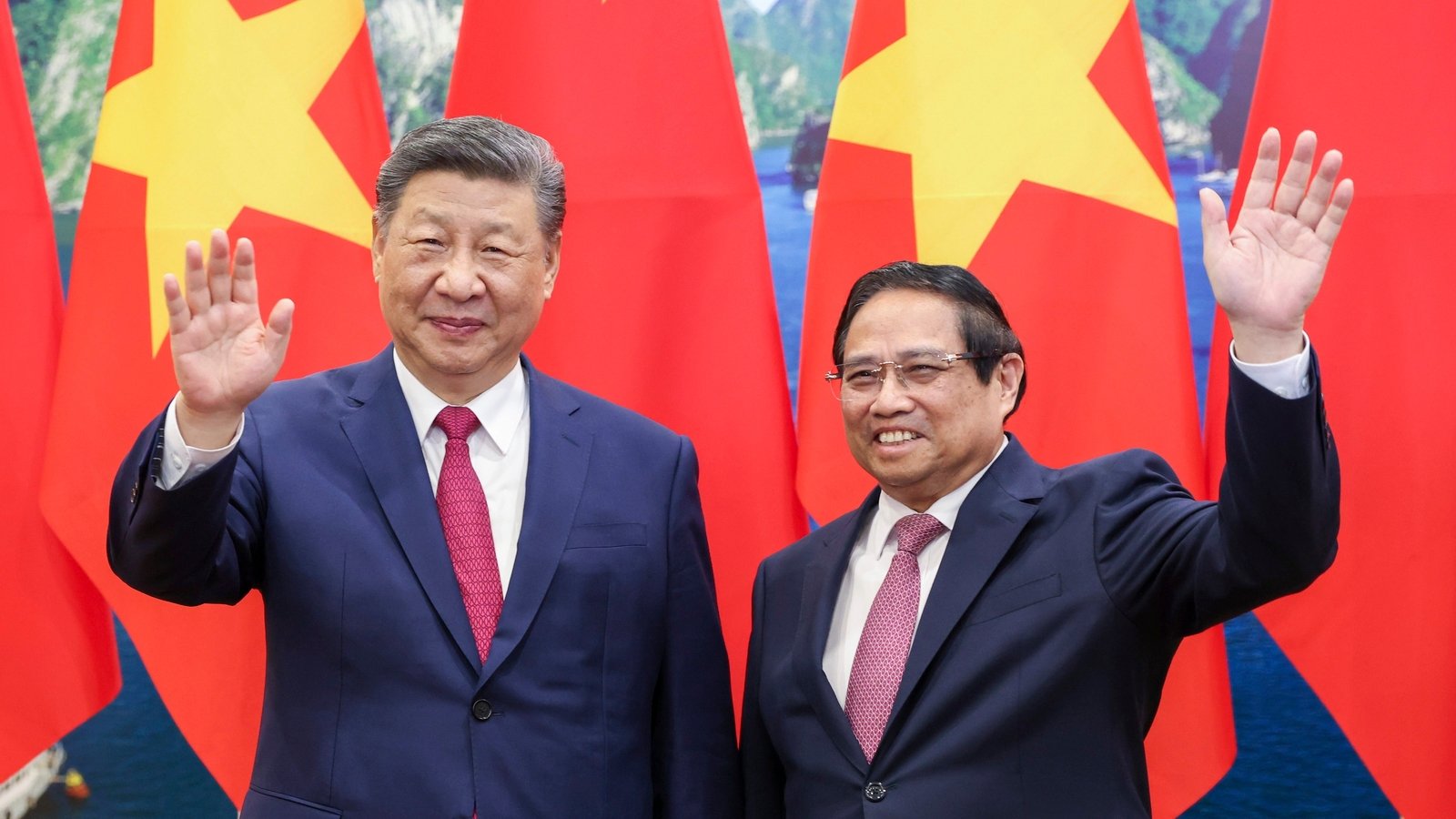 Donald Trump Meets Xi Jinping in South Korea | Trump Cuts China Tariffs by 10% After Historic APEC 2025 Summit