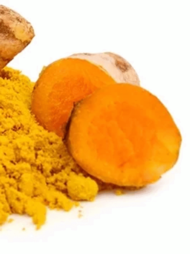 Why You Should Eat Raw Haldi Daily for Glowing Skin and Immunity