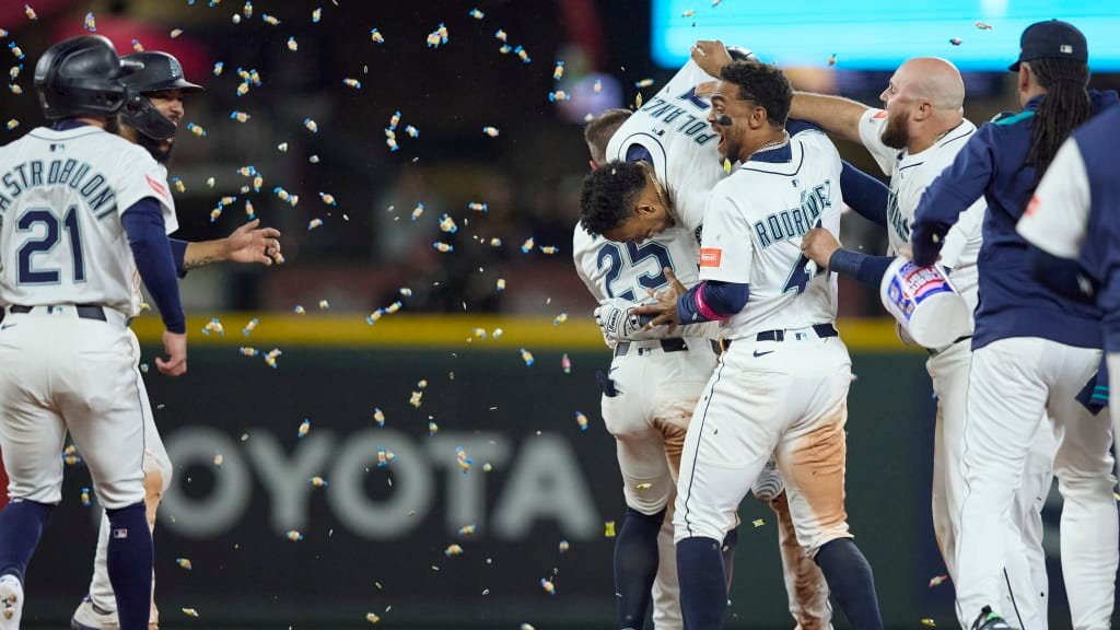 Seattle Mariners Beat Detroit Tigers in 15-Inning Epic to Reach ALCS After 24 Years