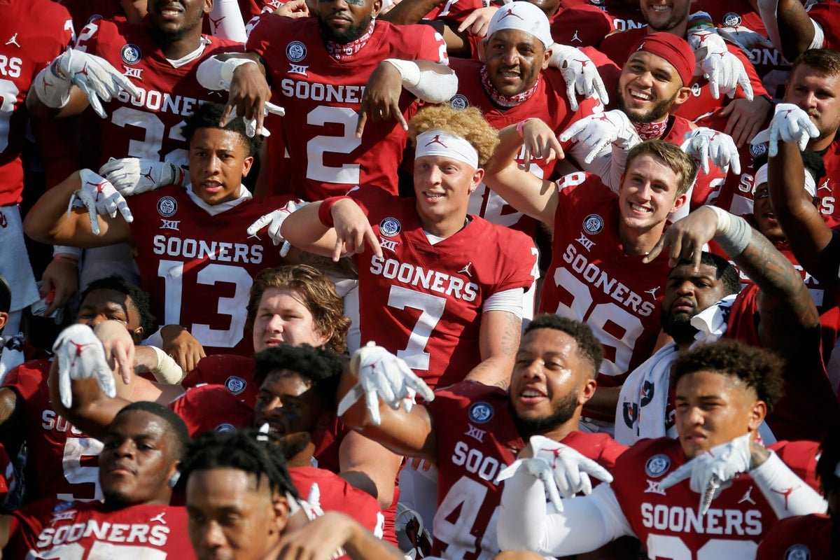 "Oklahoma vs Texas Red River Rivalry: Who’s the Favorite in This High-Stakes Showdown?"