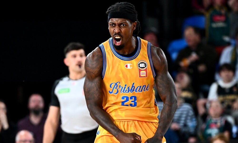 Brisbane Bullets Edge Tasmania JackJumpers 83-81 in a Thrilling Finish | Daily Global Diary