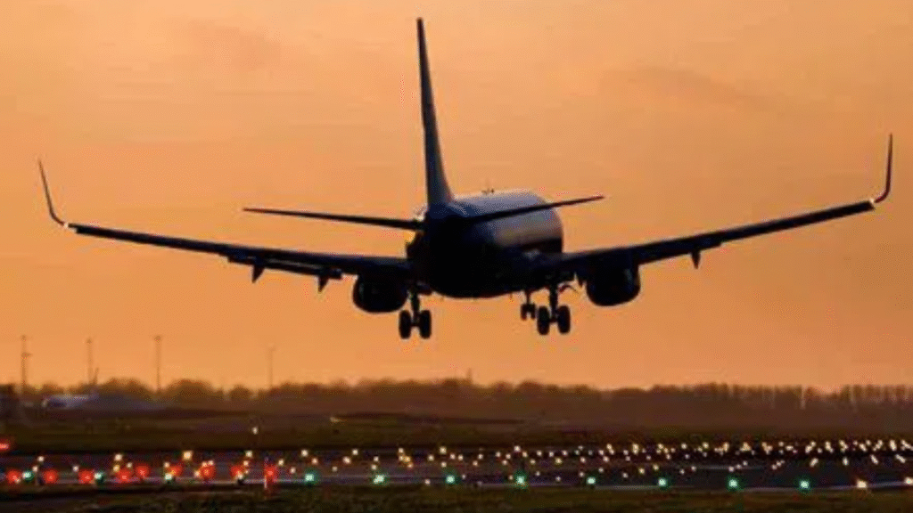 US Shutdown Causes Flight Delays and Cancellations as Air Traffic Controllers Work Without Pay