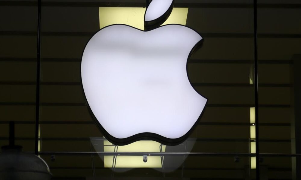 Apple and Chernin Join Forces for Air Traffic Thriller The Flick Based on Matt Hickey’s Story