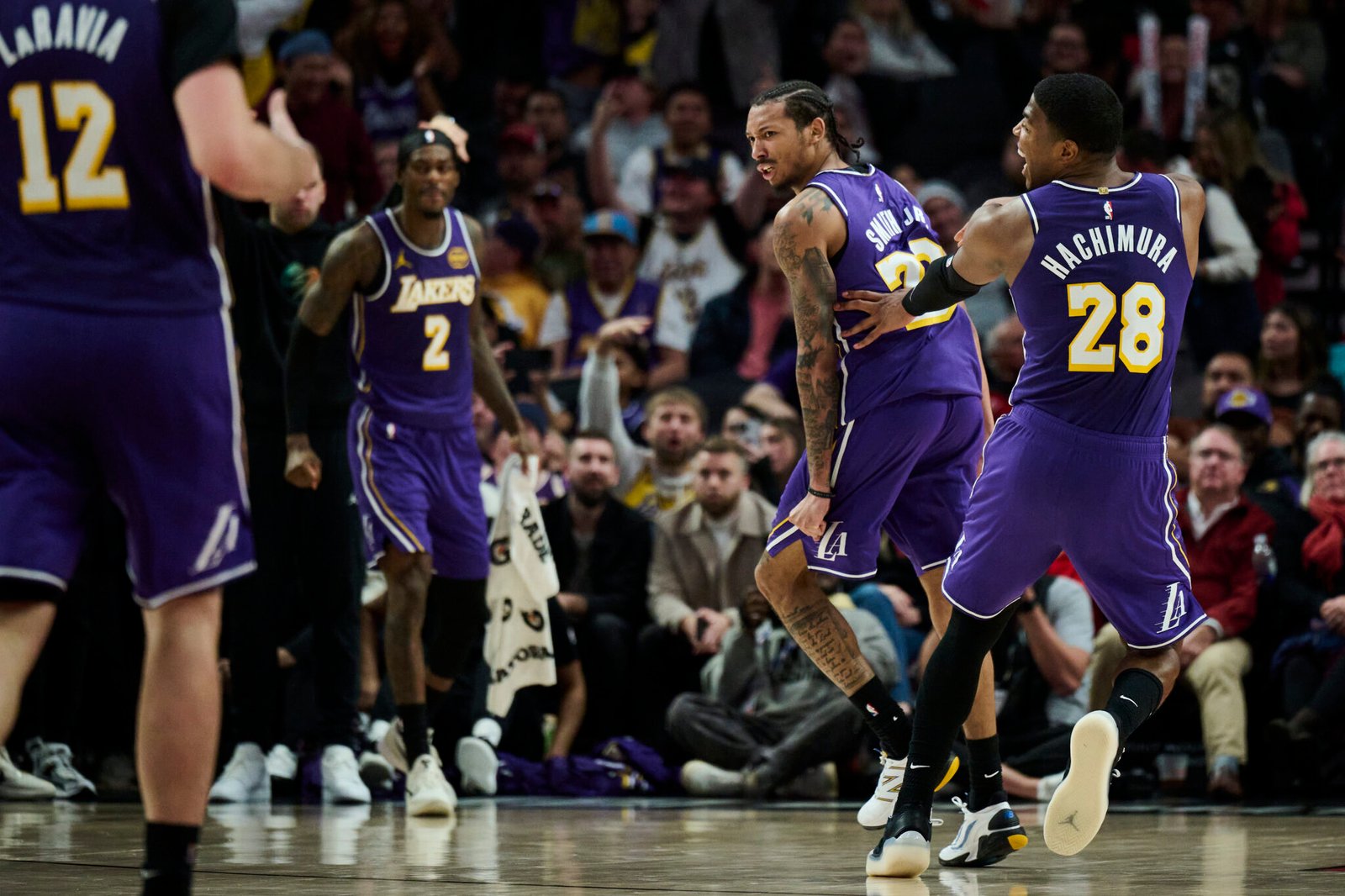 "Lakers Defeat Portland 123-115: Nick Smith Jr.'s 25 Points Key in Shocking Victory"