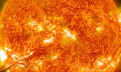 photo-1614642264762-d0a3b8bf3700