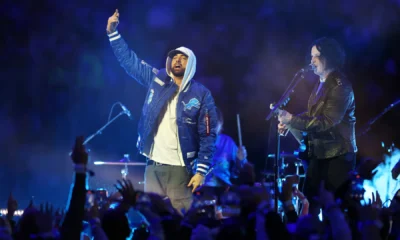 Eminem Stuns Detroit With Surprise “Electric” Thanksgiving Halftime Show With Jack White