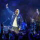 Eminem Stuns Detroit With Surprise “Electric” Thanksgiving Halftime Show With Jack White