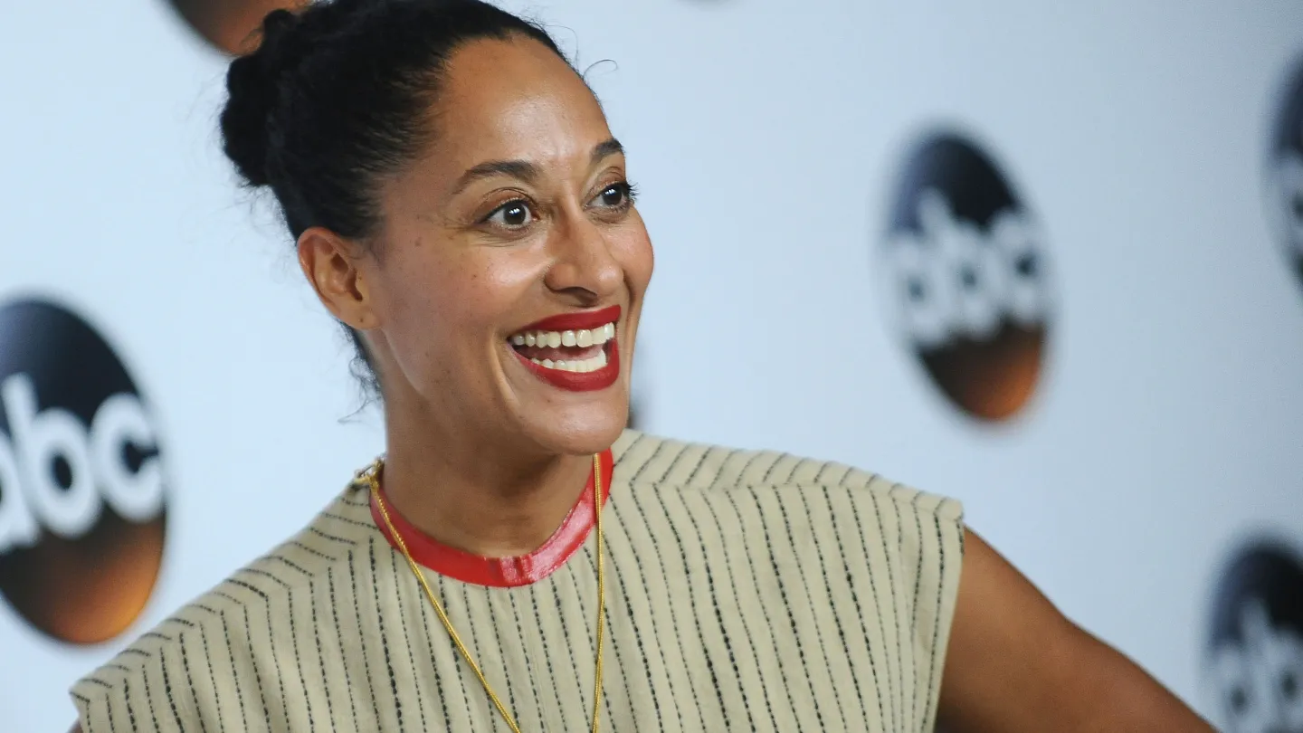 Tracee Ellis Ross Honored at Ebony Power 100 Gala: “You Don’t Have to Push Out a Baby to Help Humanity Forward”