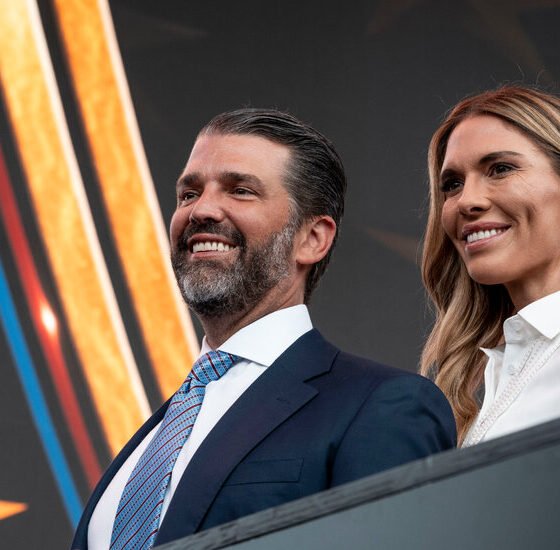 Donald Trump Jr. and Bettina Anderson announce engagement at the White House
