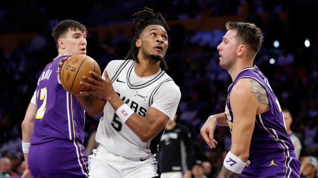 Stephon Castle drops 30 points to lead a Wembanyama-less Spurs past the Lakers and into the NBA Cup semifinals.