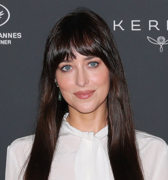 Dakota Johnson & Regina Hall Award $1 Million in Scholarships at Women in Entertainment Gala