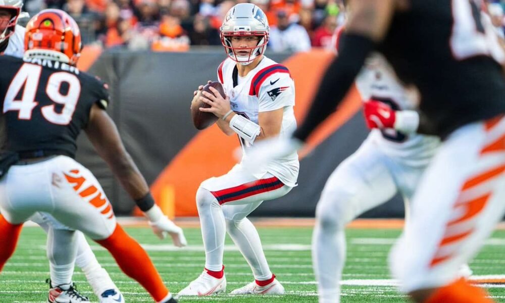 Vederian Lowe and Ben Brown stepped up seamlessly for the Patriots, powered by strong chemistry and a true next-man-up mentality.