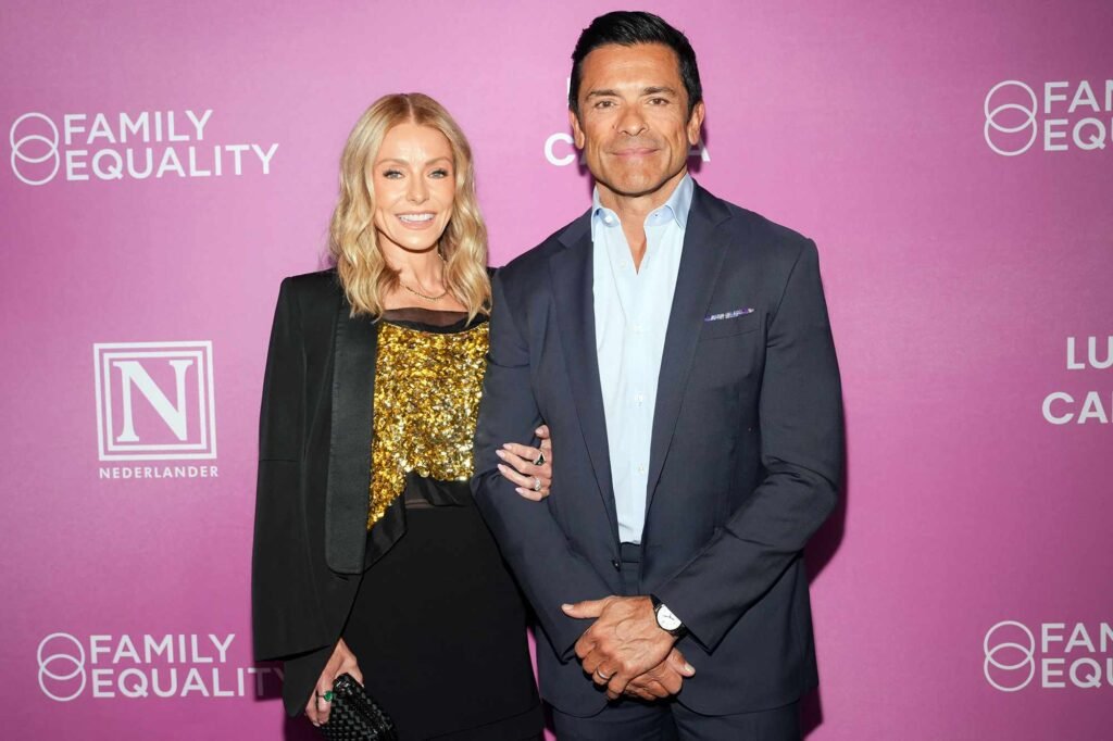 ‘Now they’ll know it’s us!’ Kelly Ripa and Mark Consuelos reveal secret Christmas tradition hidden in plain sight in NYC